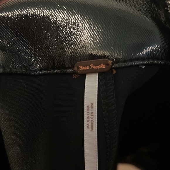 Free People Black Faux Leather Mini Skirt EUC - Picture 5 of 8